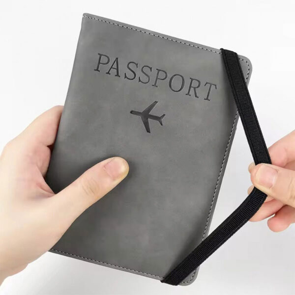 Billetera Porta-Pasaporte "ORLY" - Imagen 8