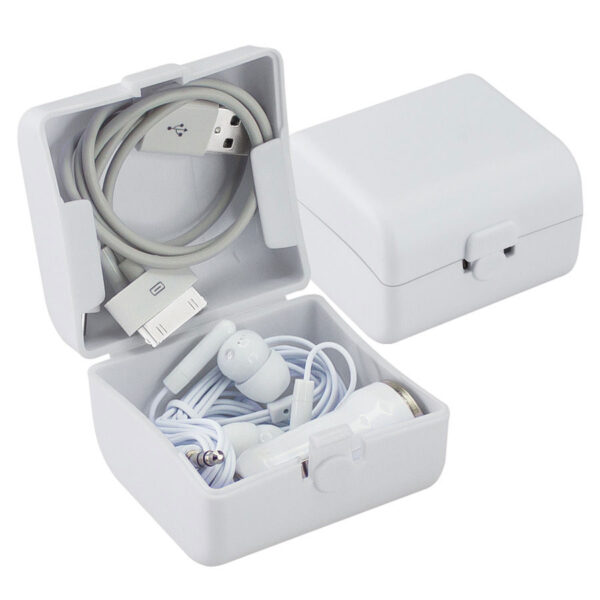 Kit de Carga y Audio, detalle - Tecnología y Electrónicos | MerchLAB