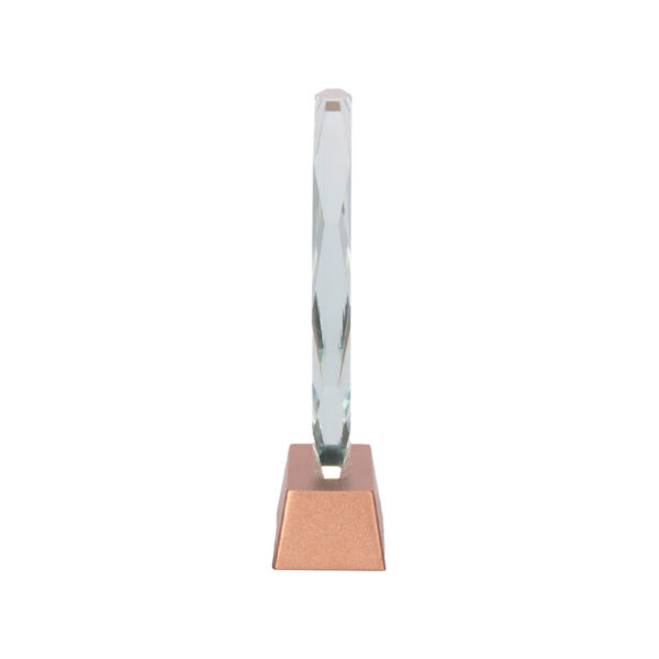 Trofeo Galvano de Cristal "RUNE" con base encobrizada. 4 Vaso Térmico metálico "CAMP" 300cc. con Bombilla y Grip de Madera., vista 2 - Vasos | MerchLAB