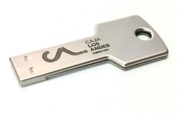 Pendrive Llave Metálica PD6 4 Pendrive Llave Metálica PD6, foto 4 - Pendrives | MerchLAB