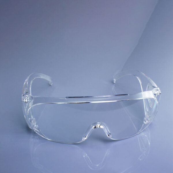Lentes de Seguridad Protección Viral, vista 2 - Outdoor | MerchLAB