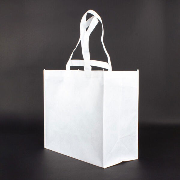 Bolsa reutilizable, vista 2 - Bolsas de TNT | MerchLAB