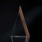Trofeo Galvano de Madera y Cristal "Triangle"