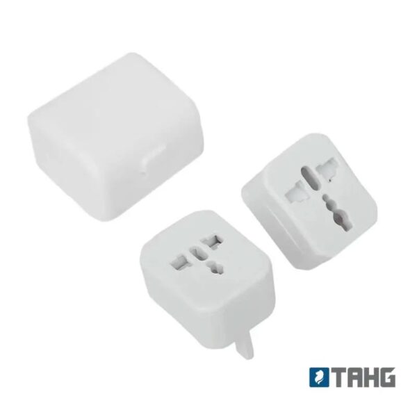 World Travel Adaptor, foto 7 - Adaptadores | MerchLAB