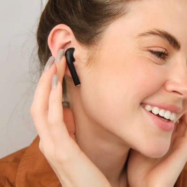 Auriculares Proton, detalle - Tecnología y Electrónicos | MerchLAB