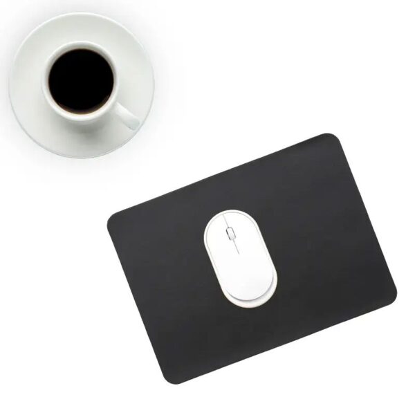 Mouse Pad Omega, vista 2 - Mousepad | MerchLAB