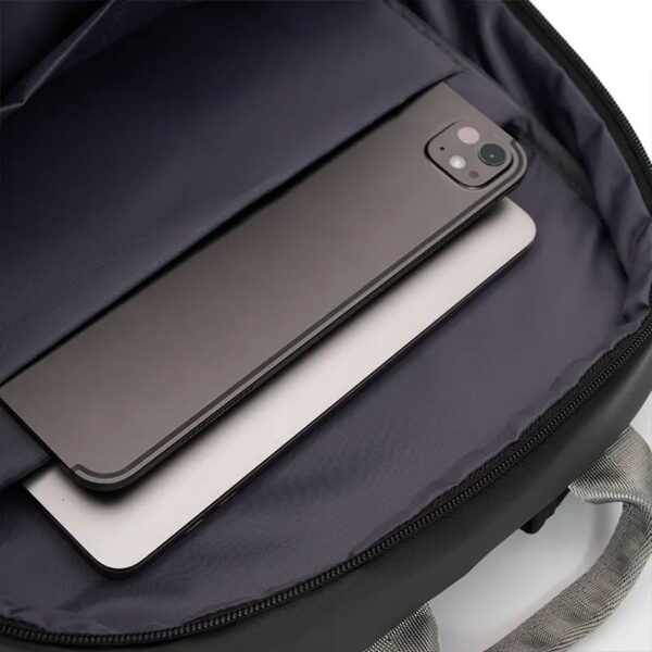 Mochila Laufen, detalle - Mochilas Corporativas | MerchLAB