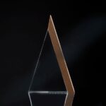 Trofeo Galvano de Madera y Cristal "Triangle"