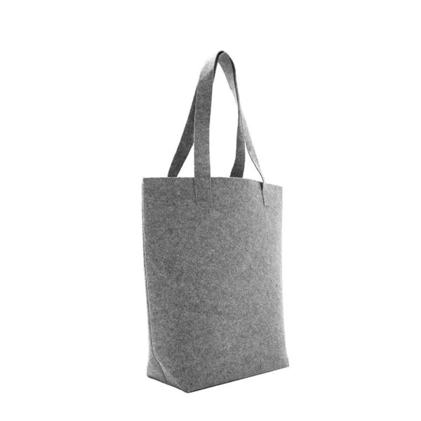 Tote Felt, detalle - Productos con Descuento | MerchLAB