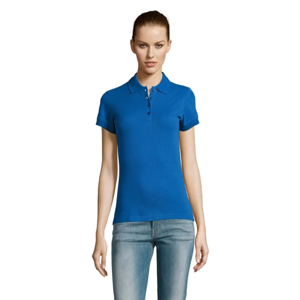 Polera con Cuello Passion, foto 4 - Poleras | MerchLAB