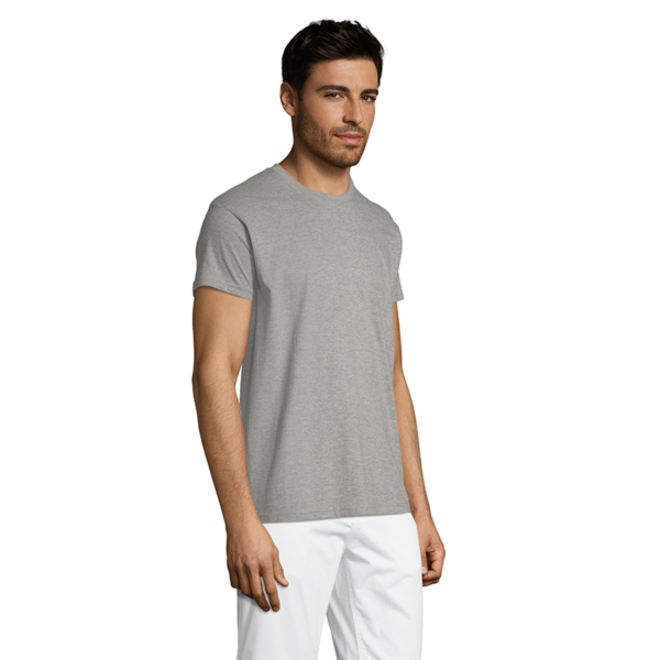 Polera regent 4 Polera regent, foto 4 - Poleras | MerchLAB