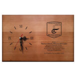 Galvano Madera Retablo rauli con Reloj Mecánico RR - Galvanos y premios | MerchLAB