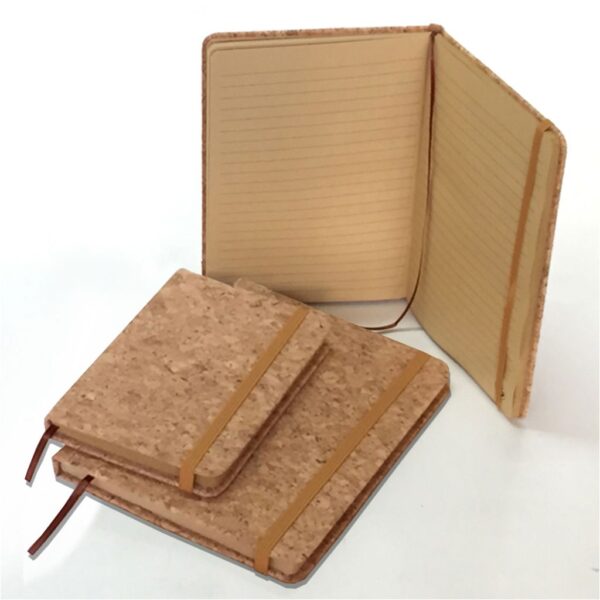 Libreta Ecológica de Corcho N60, detalle - Libretas Corporativas | MerchLAB