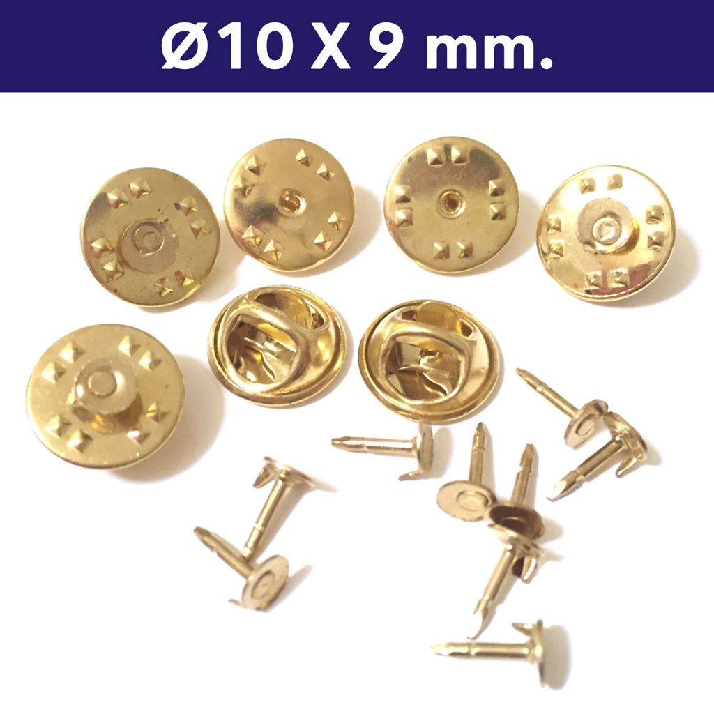 Soporte Piocha con cierre mariposa SOMA02 Oro 2 Soporte Piocha con cierre mariposa SOMA02 Oro, detalle - Piochas | MerchLAB