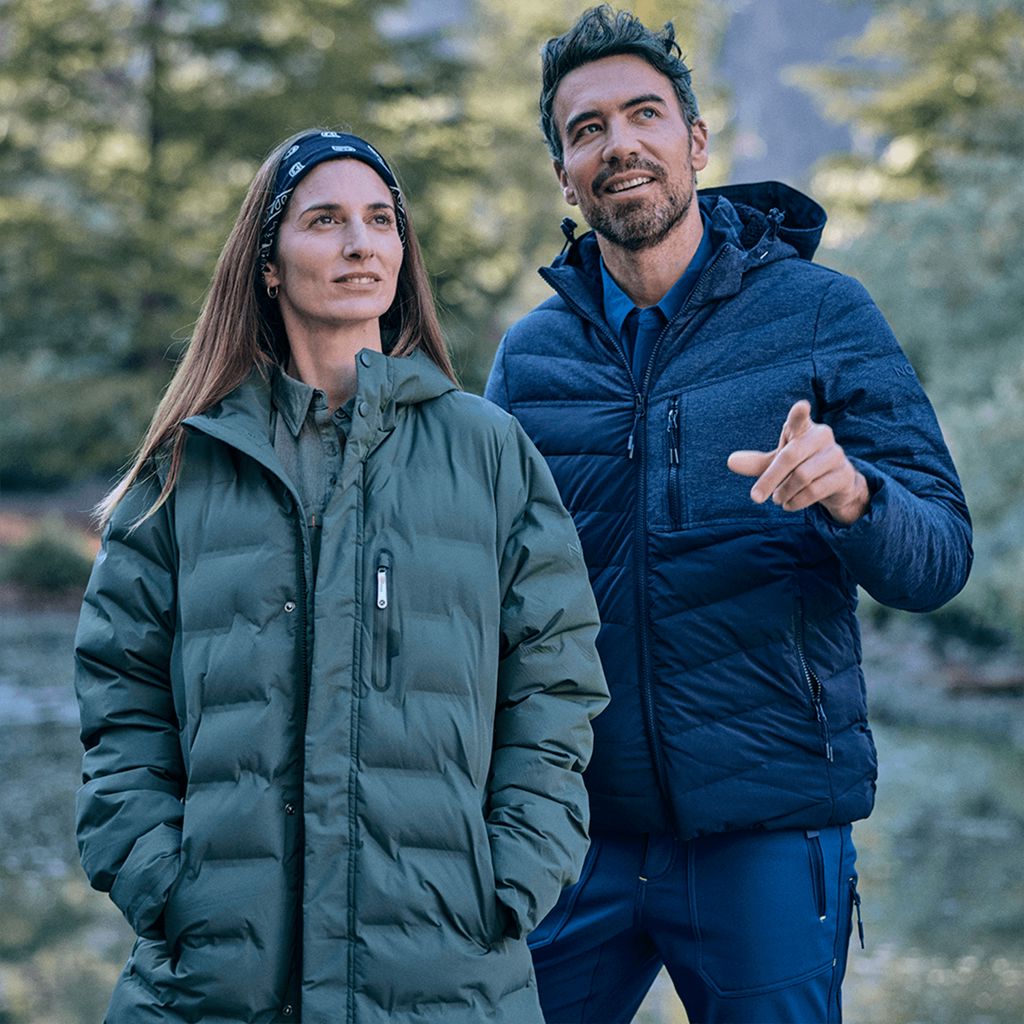 Parka Alpes Azul Marino Mujer 2 Parka Alpes Azul Marino Mujer, vista 2 - Parkas | MerchLAB