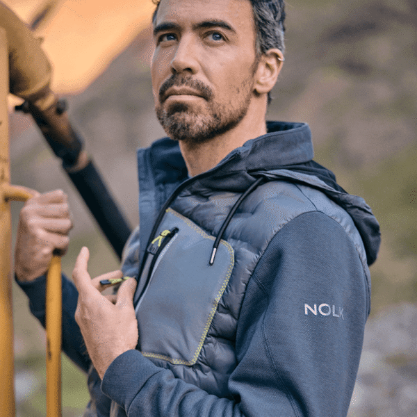 Chaqueta Pirineos Gris Medio/Gris Oscuro Hombre, vista 2 - Chaquetas | MerchLAB