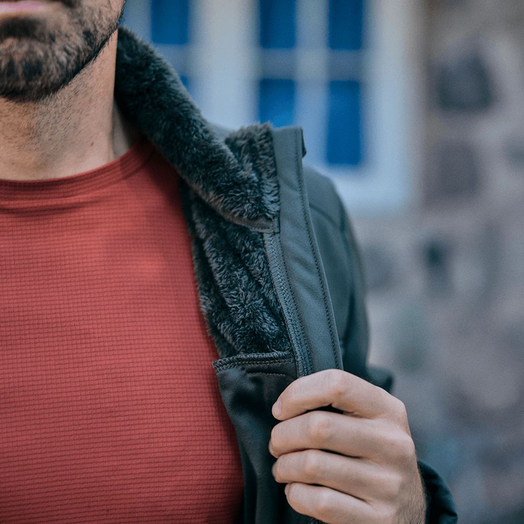 Chaqueta Cervino Verde Musgo Hombre 2 Chaqueta Cervino Verde Musgo Hombre, vista 2 - Chaquetas | MerchLAB