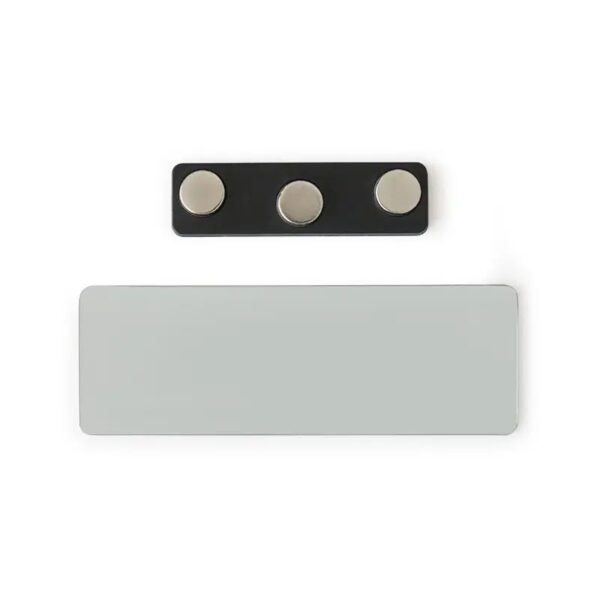Name tag Alloy Blanco Chico, vista 2 - Lanyards e Identificación | MerchLAB