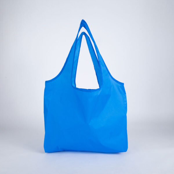 Bolsa plegable de compras en tela reciclada RPET 15L 4 Bolsa plegable de compras en tela reciclada RPET 15L, foto 4 - Bolsas de Poliester | MerchLAB
