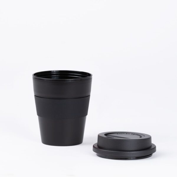 Mug Express Cup "BLACK" 356cc con banda silicona 6 Mug Express Cup "BLACK" 356cc con banda silicona, foto 6 - Mugs Corporativos | MerchLAB