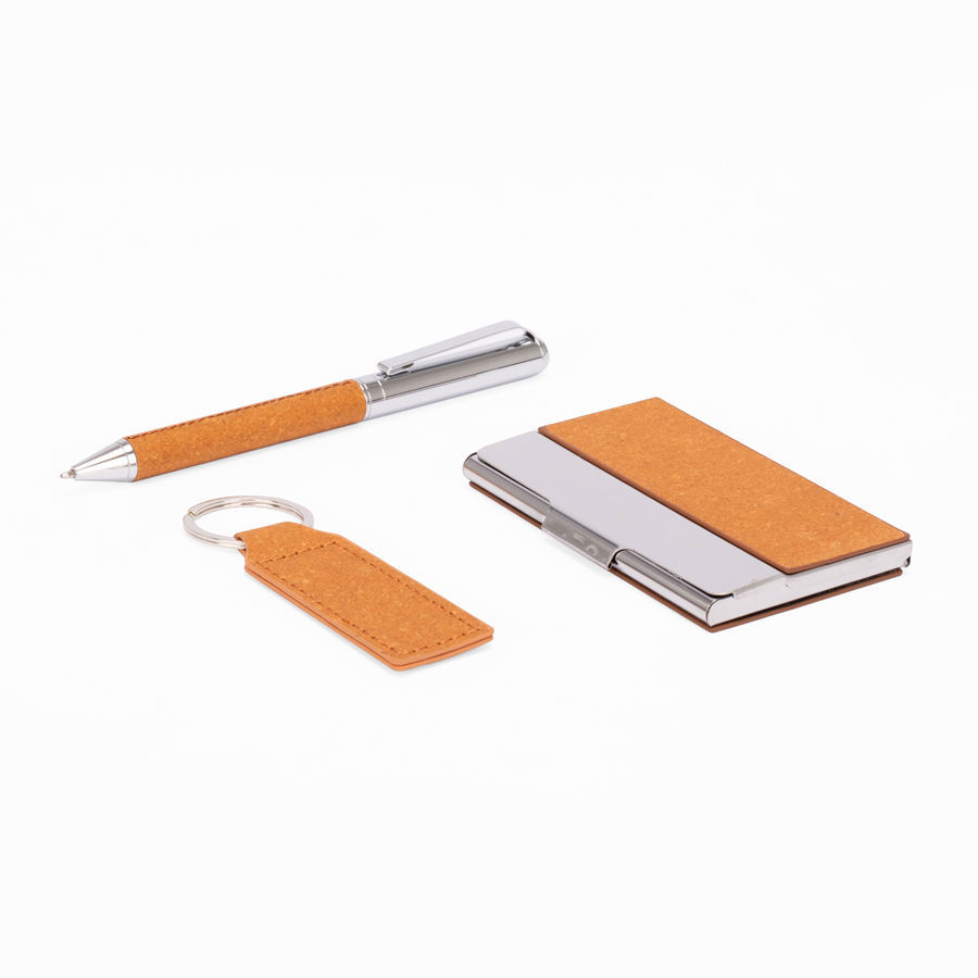 Set de Regalo ejecutivo "CORK". 1 Set de Regalo ejecutivo "CORK". - Oficina y Escritorio | MerchLAB